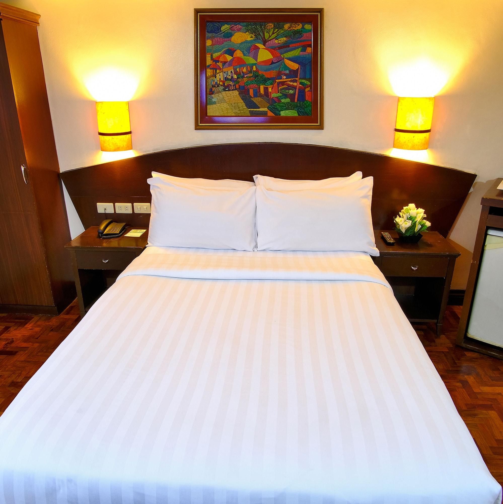 Fersal Hotel - Manila Eksteriør billede