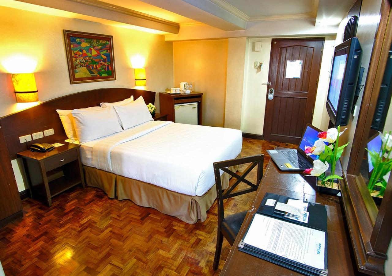 Fersal Hotel - Manila Eksteriør billede
