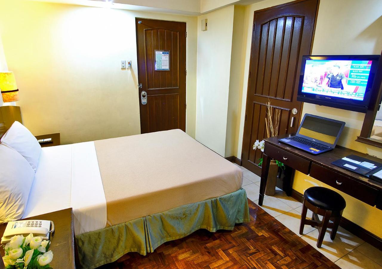 Fersal Hotel - Manila Eksteriør billede