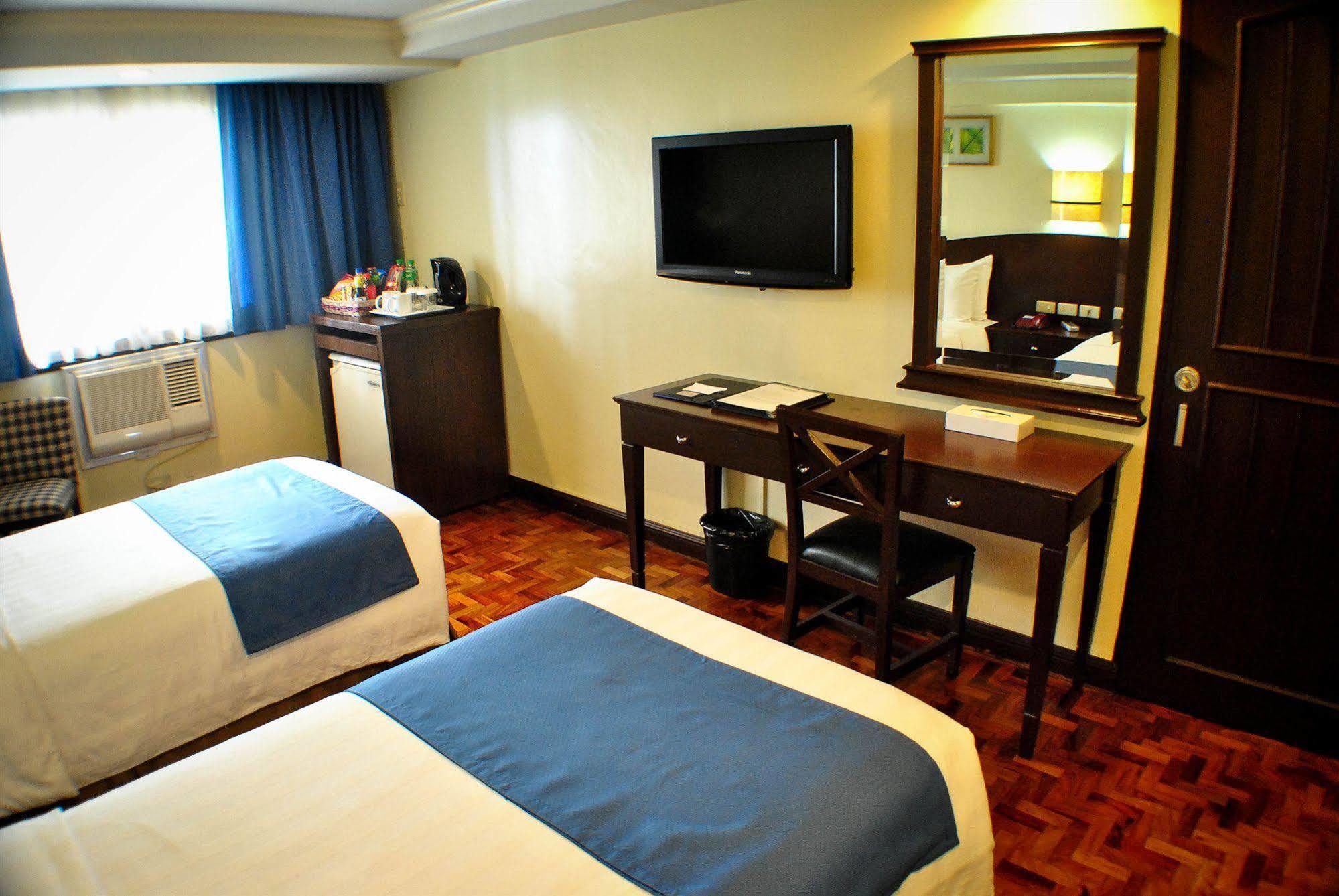 Fersal Hotel - Manila Eksteriør billede